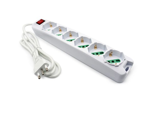 Zgjatues Tensioni Mach Power MP-3506, 6 Prizave Schuko/Bipass me Çelës – foto 2